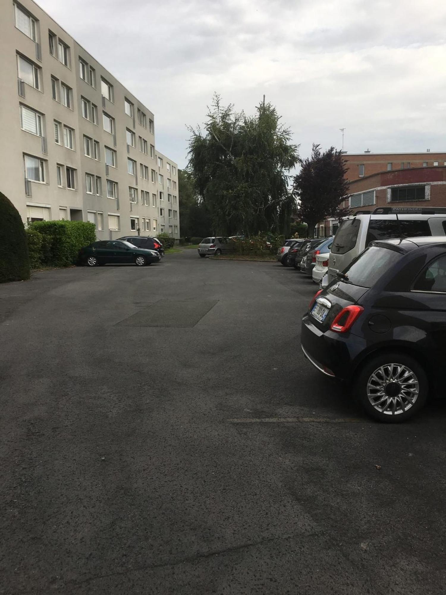 杜埃Au Petit Bonheur Imprevu公寓 外观 照片